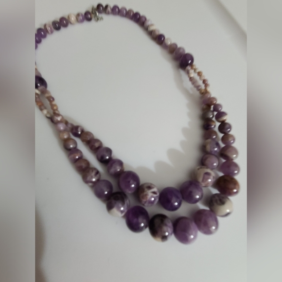 Amethyst graduated beaded necklace ARTISAN beautiful silver tone clasp 22.5" vtg - Picture 10 of 16